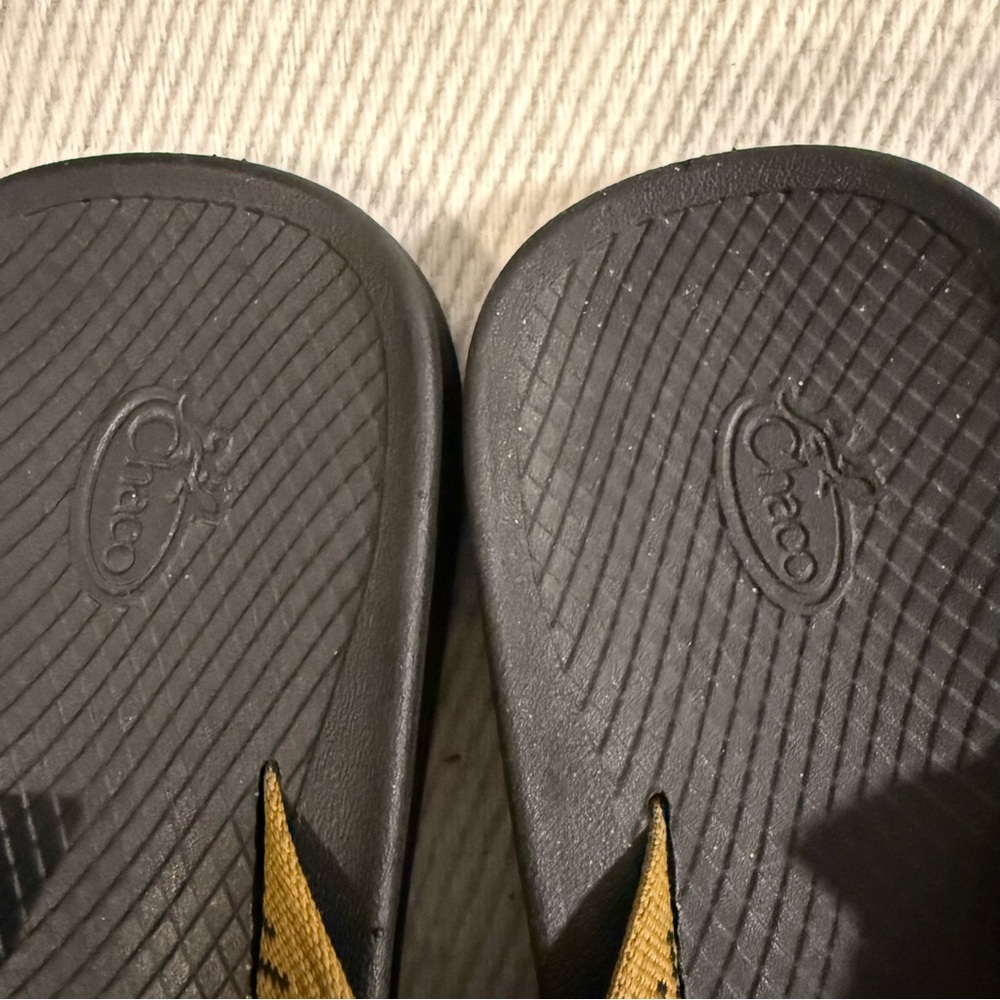 Chaco Men's Lowdown Flip Flops - Score Bronze Sz 11 Like new - Picture 2 of 10